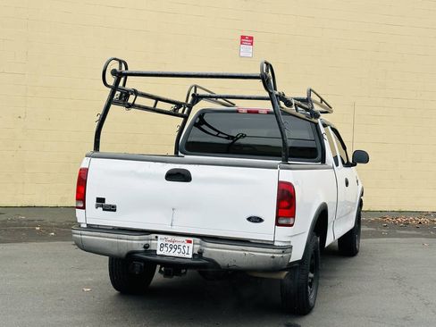 Used 2001 Ford F150 XL image 5