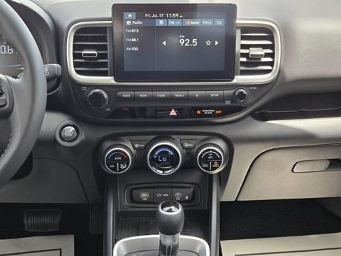 New 2026 Hyundai Venue SEL FWD image 9