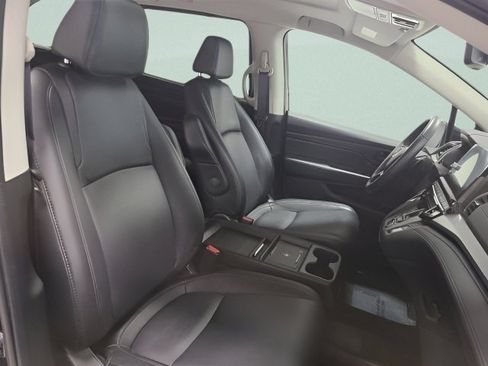 Used 2025 Honda Odyssey EX-L image 13
