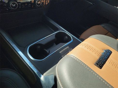 Certified 2025 Chevrolet Silverado 3500 High Country w/ High Country Premium Package image 27