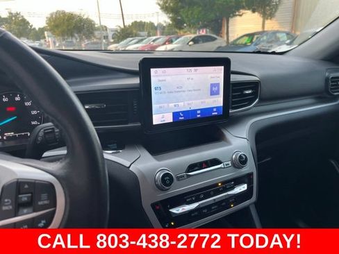 Used 2022 Ford Explorer XLT w/ Equipment Group 202A RWD image 22
