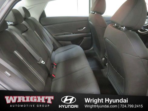 Certified 2025 Hyundai Elantra SEL image 16