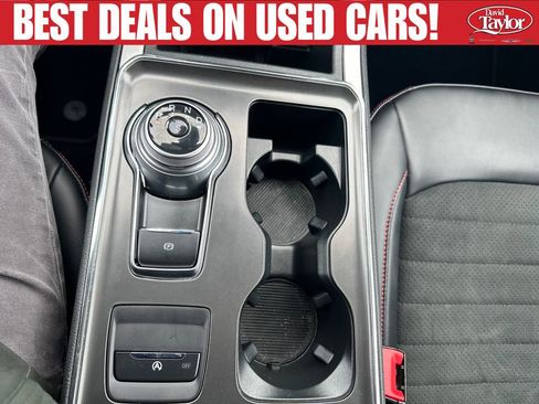 Used 2024 Ford Edge ST-Line AWD/4WD image 16