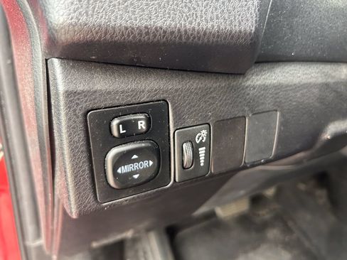 Used 2014 Toyota Corolla S FWD image 11