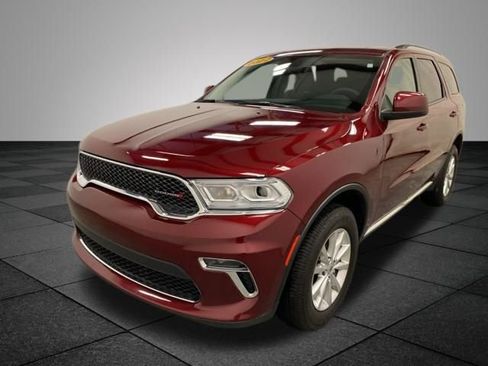 Used 2022 Dodge Durango SXT image 3