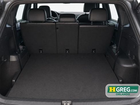 Used 2021 Volkswagen Tiguan SE R-Line w/ 3rd Row Seat Package AWD/4WD image 18