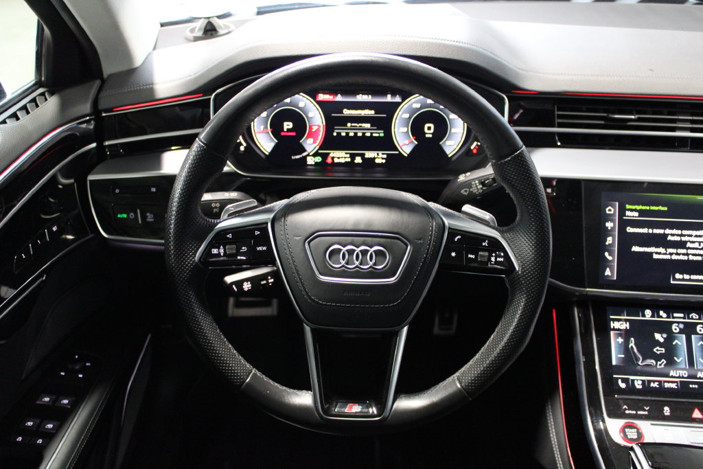 Used 2023 Audi S8 AWD/4WD image 12