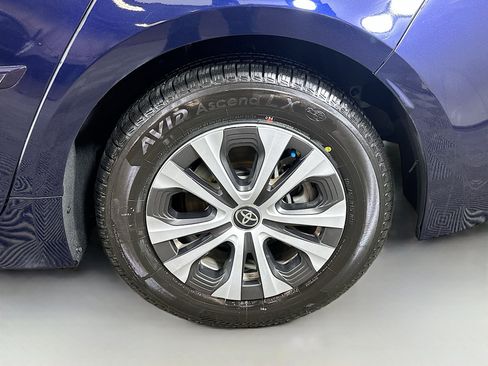 Used 2022 Toyota Corolla LE image 27