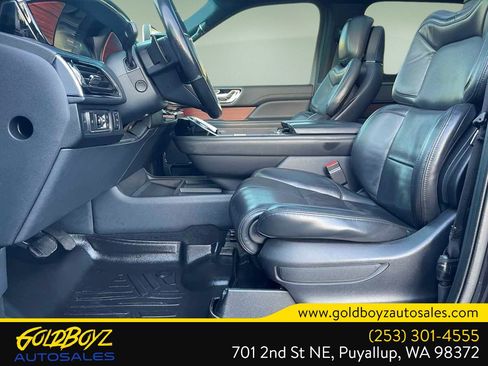 Used 2022 Lincoln Navigator L Reserve AWD/4WD image 14