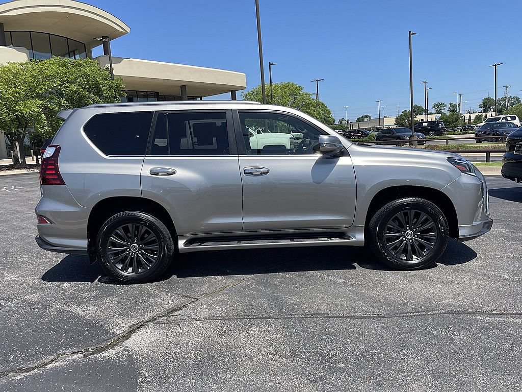 Certified 2020 Lexus GX 460 Premium AWD/4WD image 2