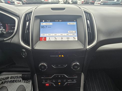 Used 2019 Ford Edge SEL w/ Equipment Group 201A image 9