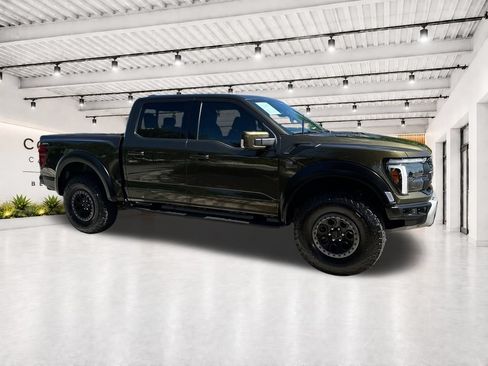 Used 2025 Ford F150 Raptor AWD/4WD image 12
