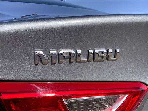 Used 2024 Chevrolet Malibu LT image 31