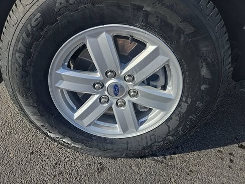 Used 2023 Ford F150 XLT AWD/4WD image 37