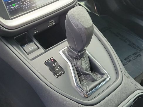Certified 2024 Subaru Outback AWD/4WD image 23