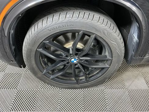 Used 2018 BMW X5 xDrive50i w/ M Sport Package AWD/4WD image 9