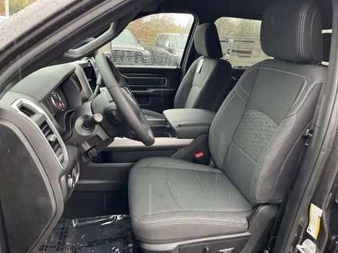 New 2026 RAM 2500 Big Horn AWD/4WD image 14