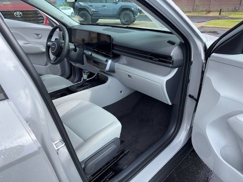 Used 2026 Hyundai Kona SEL Sport FWD image 15