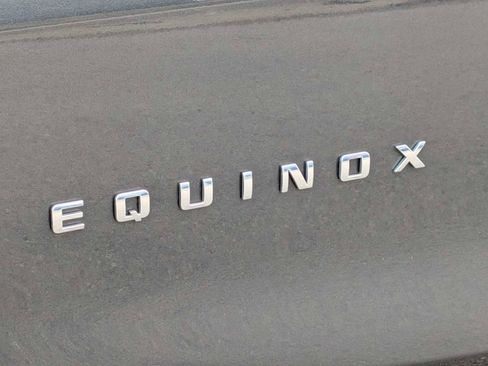 Used 2020 Chevrolet Equinox Premier AWD/4WD image 11