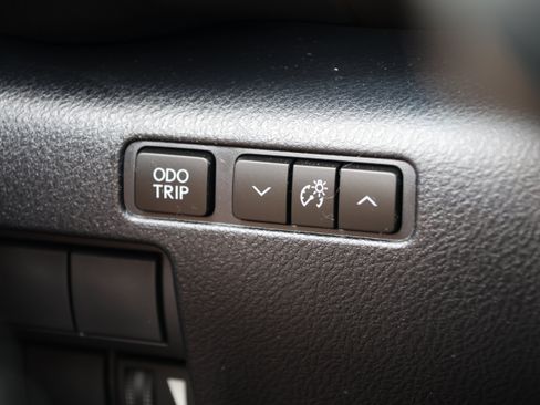 Used 2025 Lexus IS 350 F Sport RWD image 14