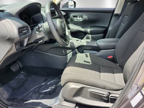 New 2026 Honda HR-V LX image 5