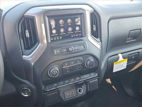 New 2026 Chevrolet Silverado 1500 Custom Trail Boss w/ LPO, Dark Essentials Package image 12