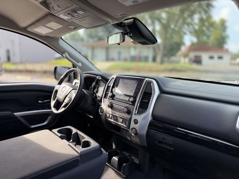 Used 2021 Nissan Titan SV w/ Accessory Utility Package RWD image 24