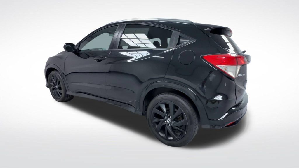 Used 2022 Honda HR-V Sport image 9