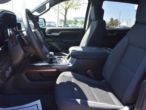 New 2026 Chevrolet Silverado 1500 LT AWD/4WD image 18