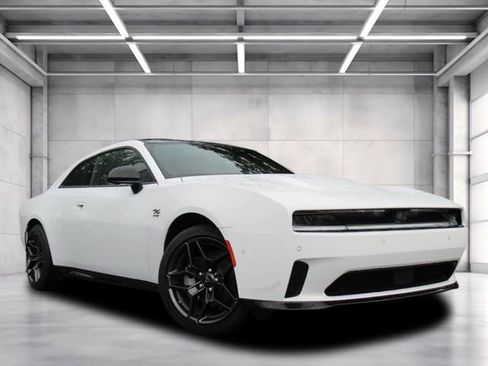 Used 2024 Dodge Charger R/T w/ Plus Group image 1