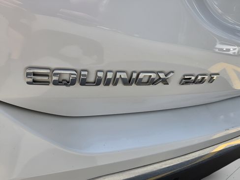Used 2018 Chevrolet Equinox Premier FWD image 34