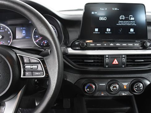 Used 2021 Kia Forte LXS image 15