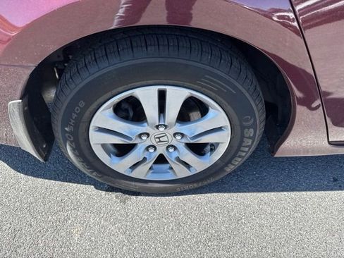Used 2012 Honda Accord LX image 9