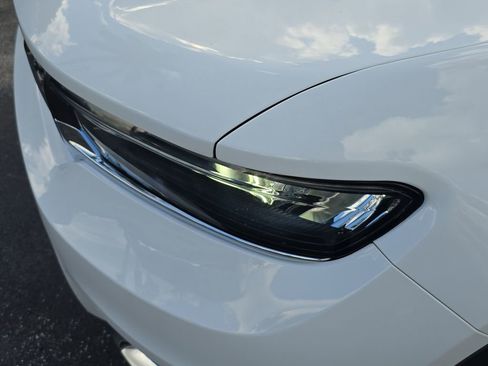 Used 2022 Jeep Grand Cherokee L Laredo w/ Luxury Tech Group I image 7