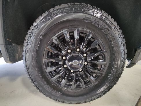 Used 2023 Chevrolet Silverado 2500 LTZ w/ LTZ Plus Package AWD/4WD image 20