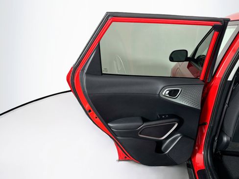Used 2024 Kia Soul LX w/ Option Group 015 image 25