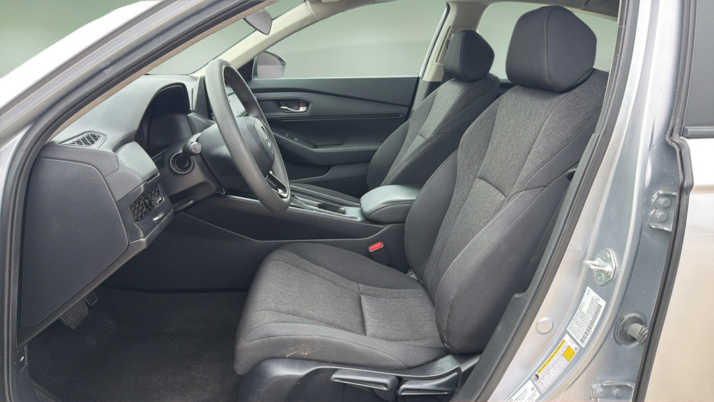 Used 2024 Honda Accord LX image 17