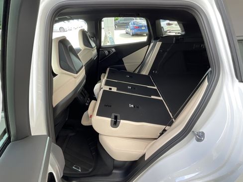 New 2026 BMW X3 xDrive30 w/ Convenience Package image 28