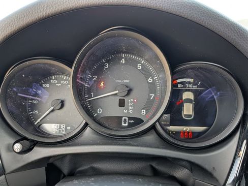 Certified 2024 Porsche Macan AWD/4WD image 22