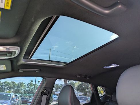 Used 2024 Hyundai Kona N Line image 18