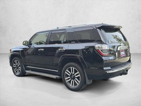 Used 2018 Toyota 4Runner Limited AWD/4WD image 7