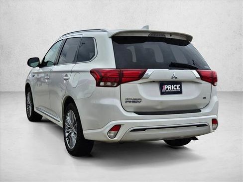 Used 2022 Mitsubishi Outlander SEL AWD/4WD image 6