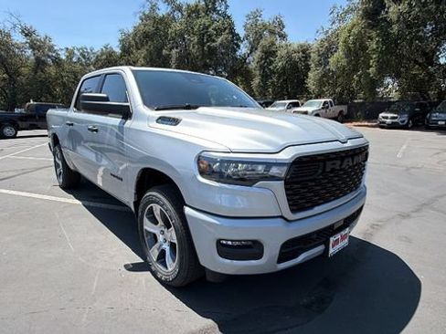 New 2026 RAM 1500 Express AWD/4WD image 2