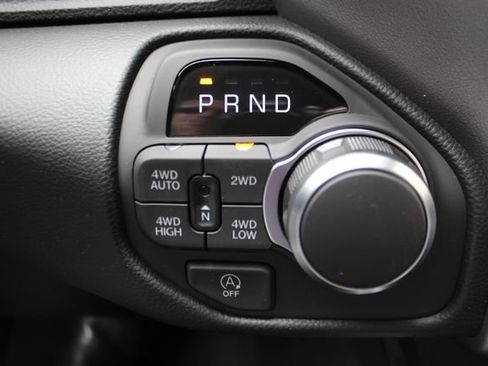 New 2026 RAM 1500 Big Horn AWD/4WD image 20