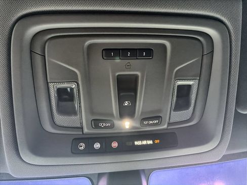 Certified 2019 Chevrolet Silverado 1500 RST AWD/4WD image 19