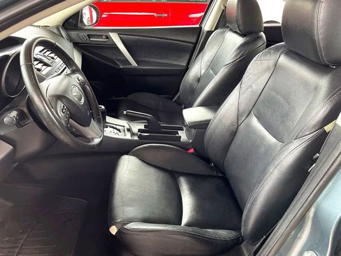 Used 2012 MAZDA MAZDA3 i Grand Touring w/ Tech Pkg FWD image 9