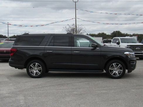 Used 2024 Ford Expedition Max Limited image 2