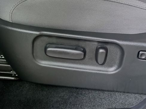 Used 2023 Toyota Tacoma SR5 w/ Technology Package RWD image 16
