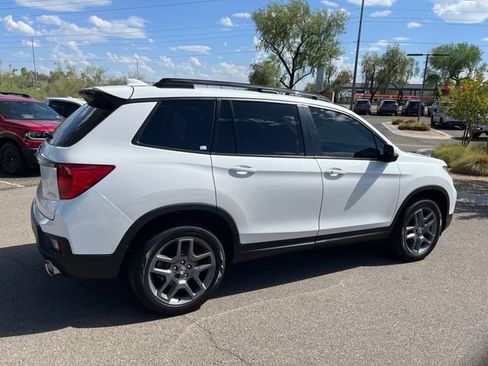 Used 2023 Honda Passport EX-L image 5