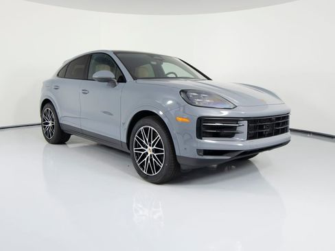 New 2026 Porsche Cayenne Coupe AWD/4WD image 11